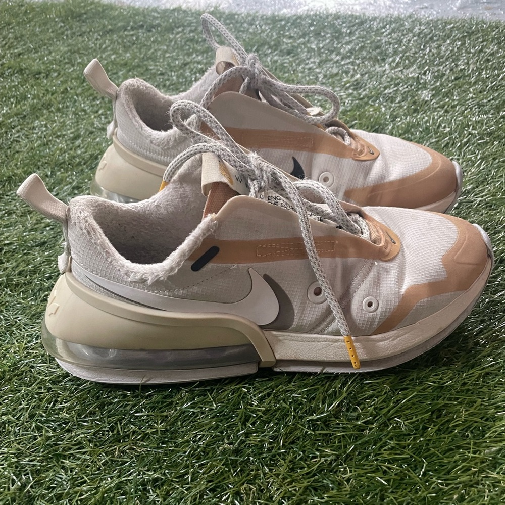 Nike air max women’s size 7